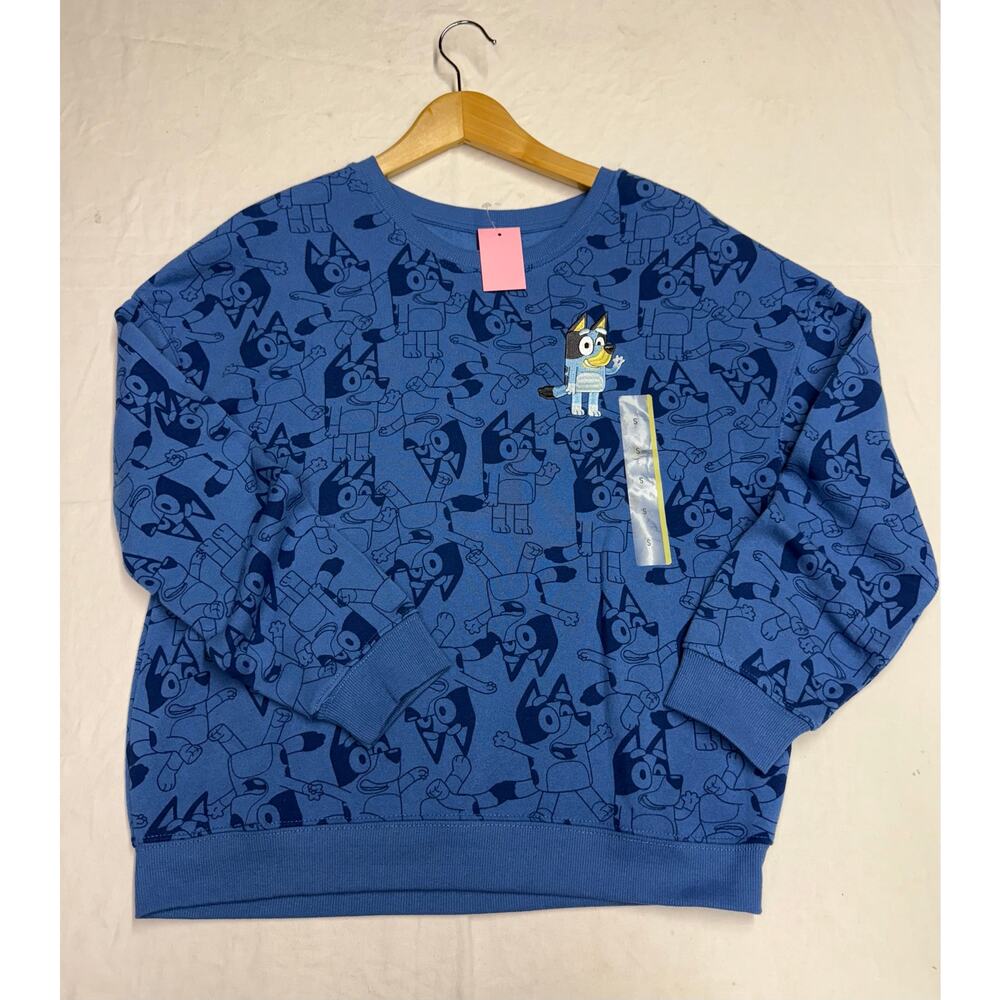 Bluey Kids all over print crew neck sweatshirt Size small hybrid apparel NWT